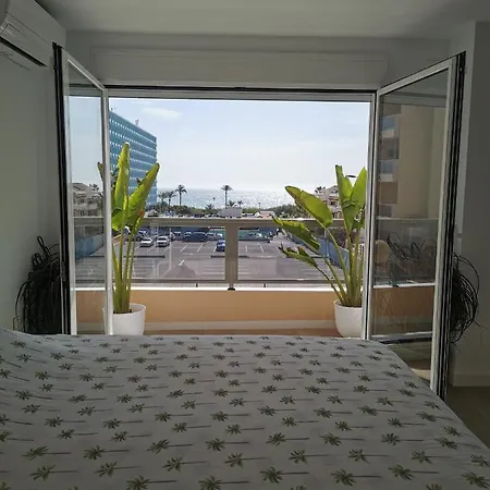 Spacious With Private Pool And Views