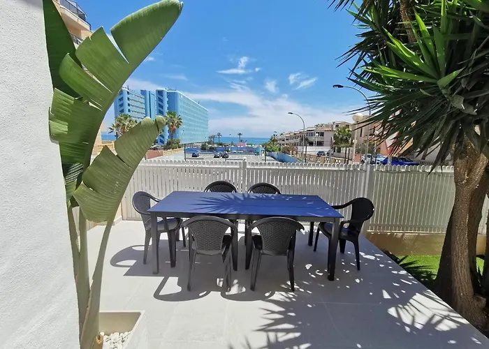 Villa Spacious With Private Pool And Views